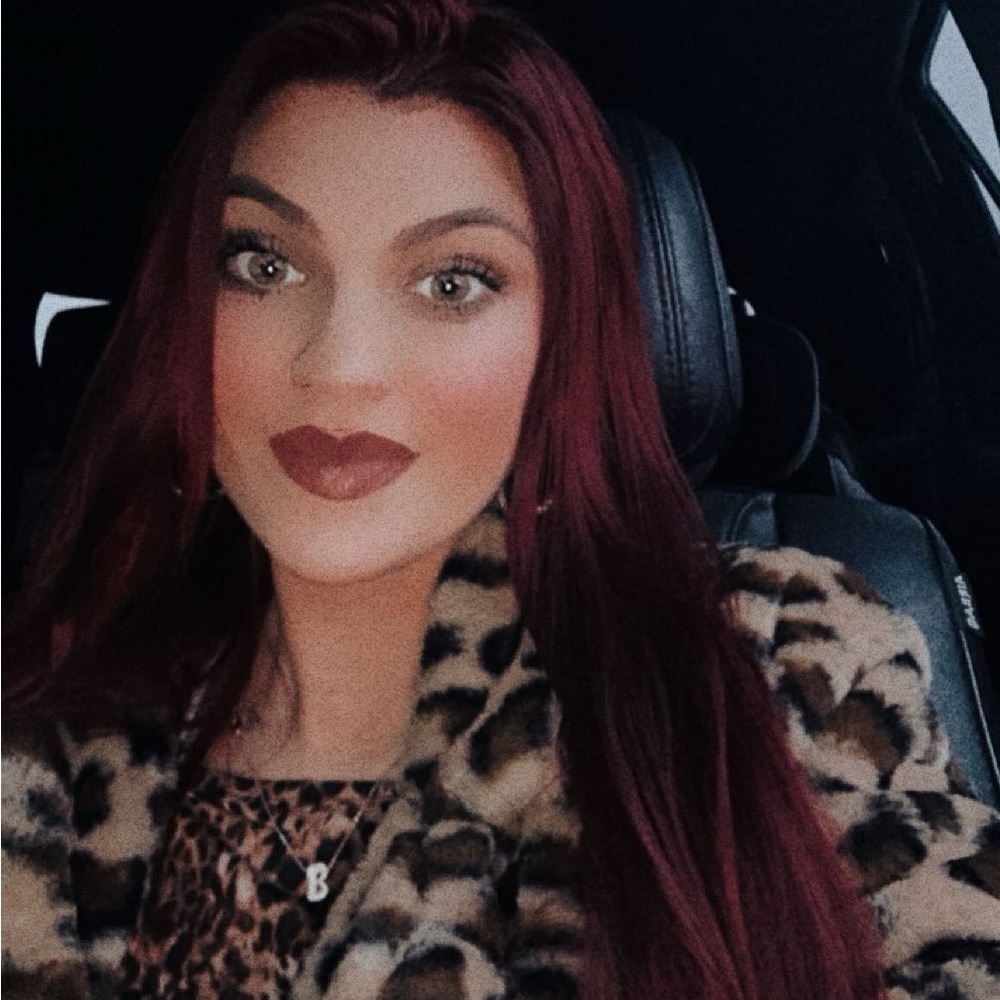 Meet your Posher, Brittany